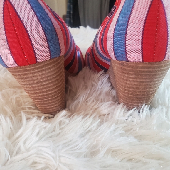 Soul Society Colorful Striped Wedge Size 7 - Picture 7 of 11